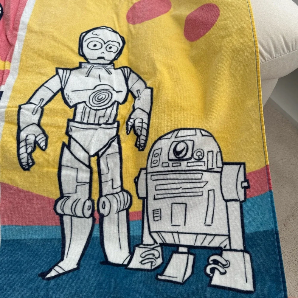 Star Wars Disney Beach Towel 34 x 64” (A)